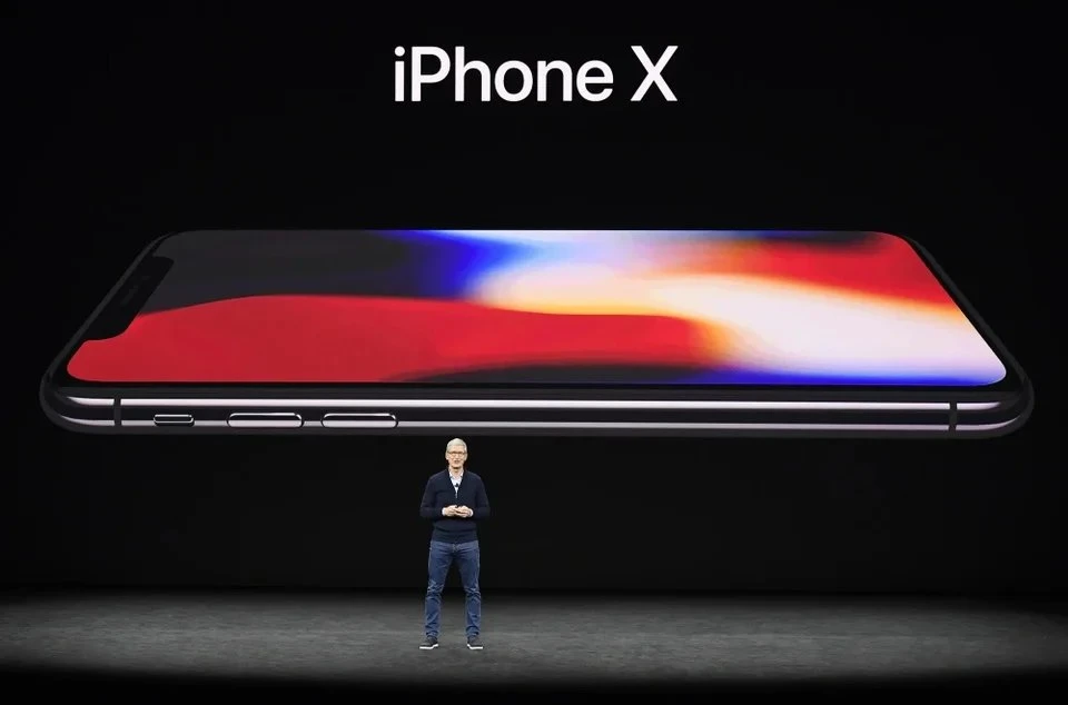 iPhone X là phiên bản kỷ niệm 10 năm ra mắt dòng sản phẩm