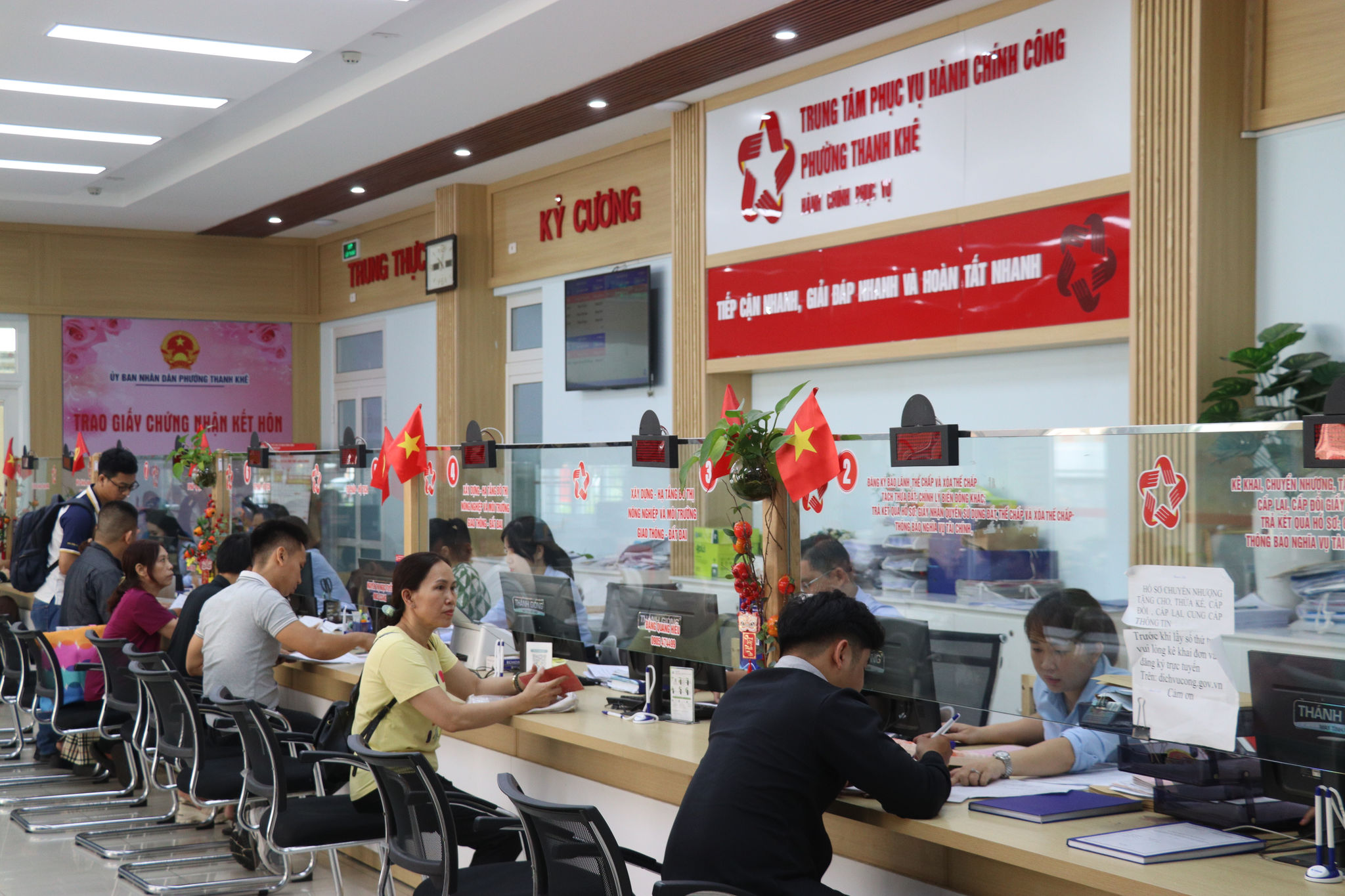Sự hài lòng của người dân
