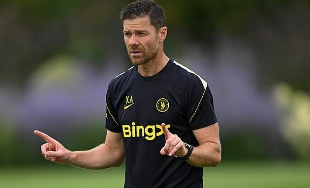 Alonso có khởi đầu thuận lợi ở Chelsea.
