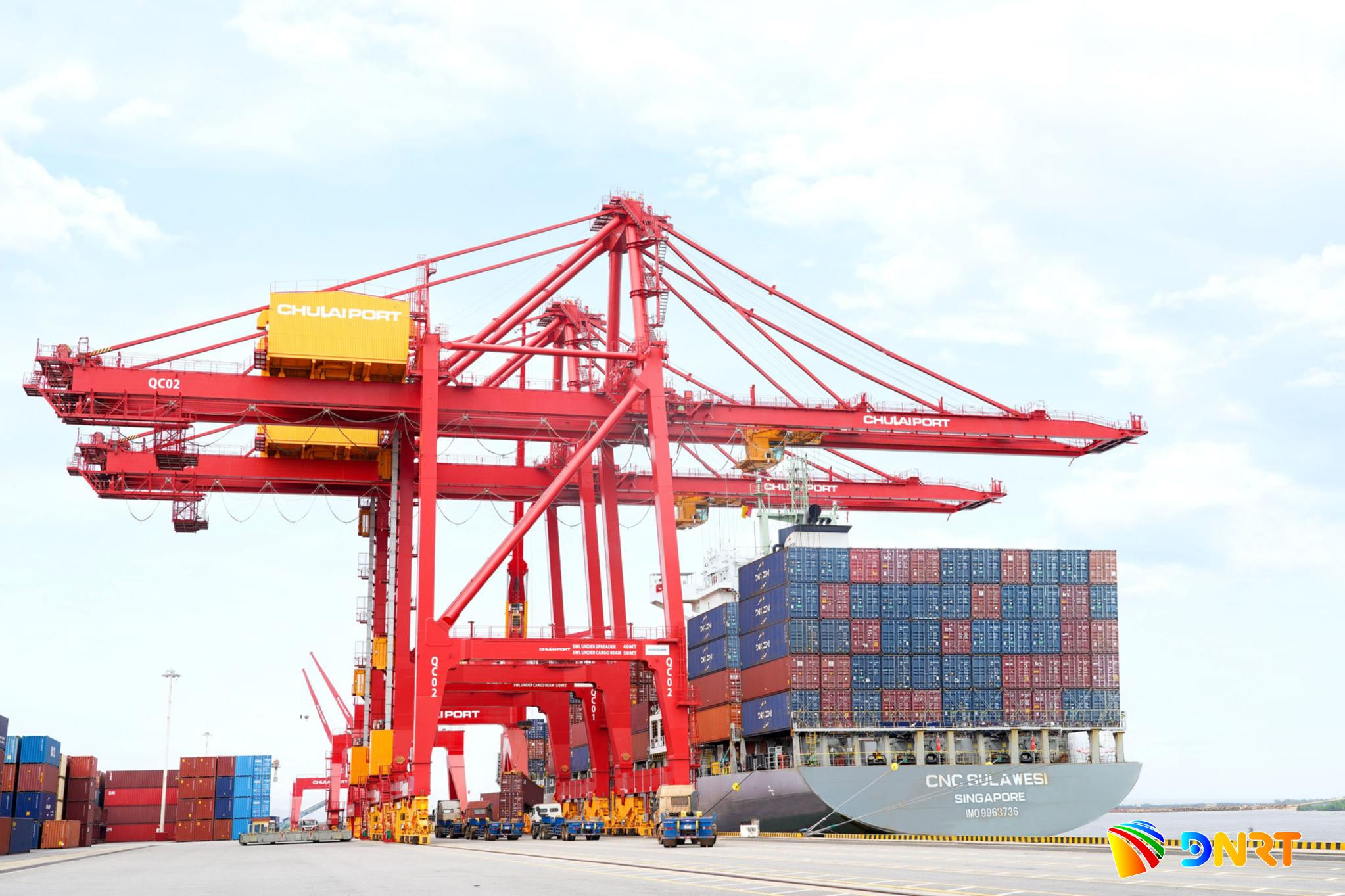 tau-quoc-te-cap-cang-chu-lai-11.2025.jpg