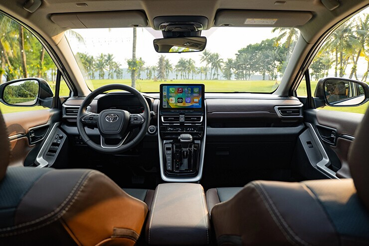 Đuôi xe Toyota Innova Cross 2026