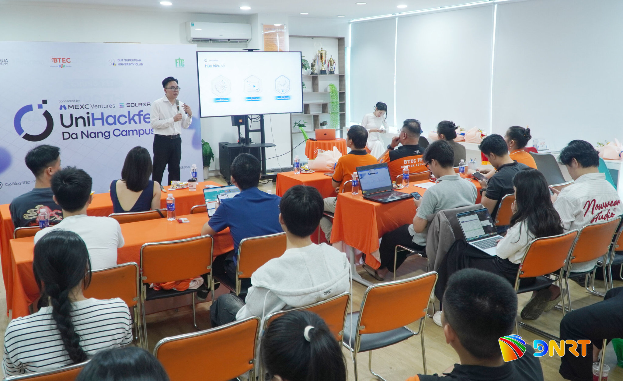 Chương trình UniHackfest Đà Nẵng Campus 2026 hỗ trợ sinh viên khởi nghiệp Đà Nẵng kiến thức về Web3 và tài sản số