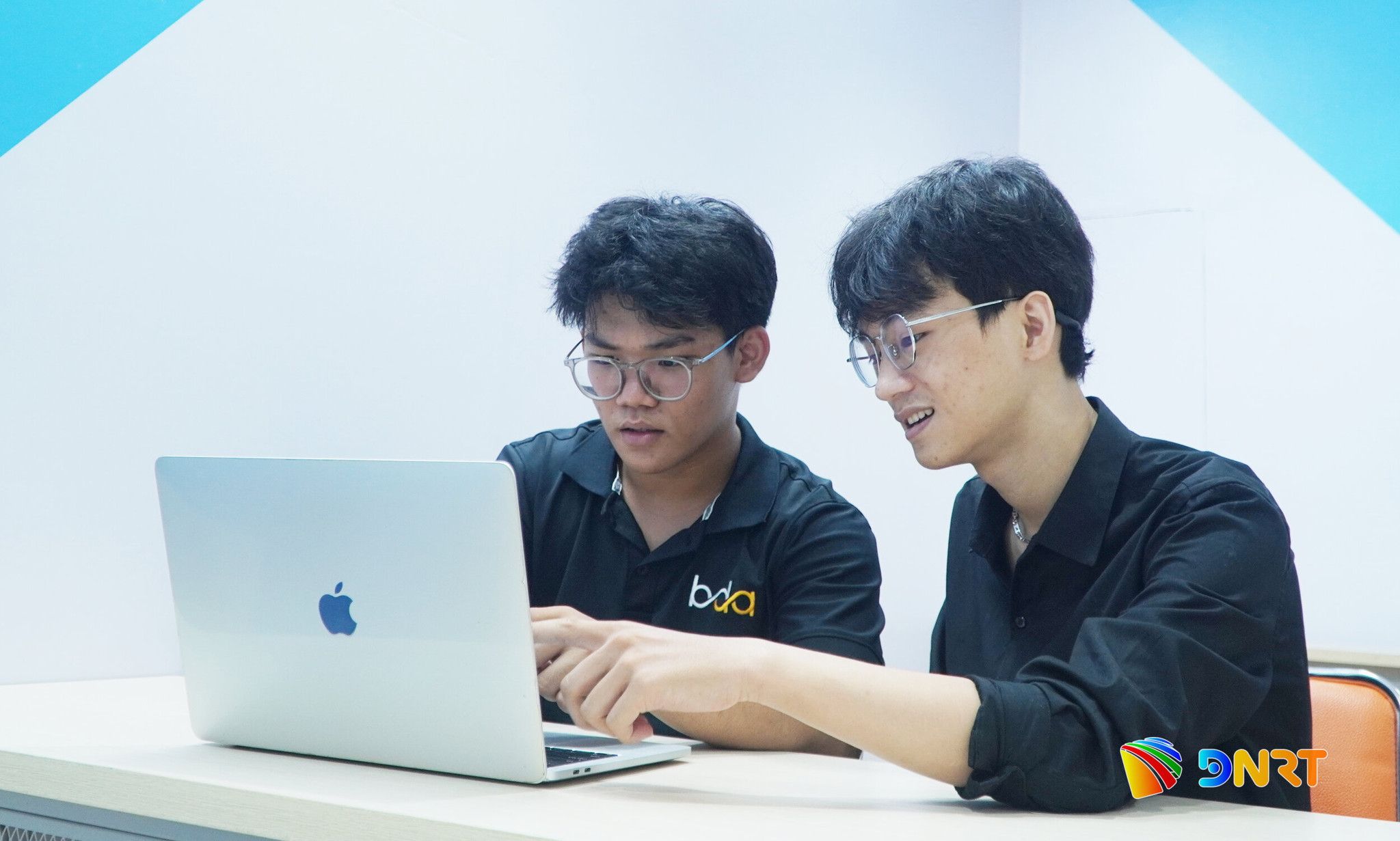 Sinh viên khởi nghiệp trong lĩnh vực công nghệ cần được cung cấp nền tảng sâu về tài sản số