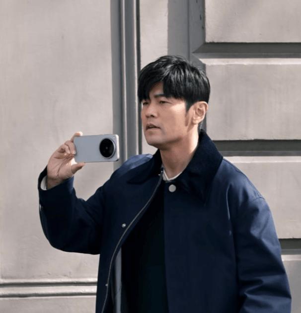 vivo X500 Pro Max trên tay Châu Kiệt Luân tại Úc