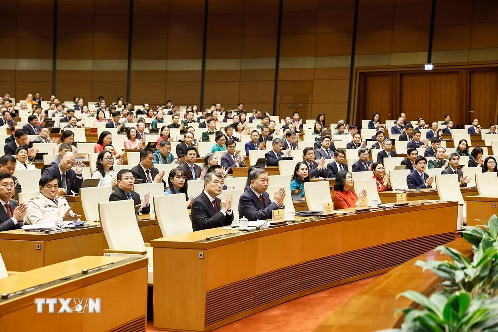 ttxvn-be-mac-ky-hop-khong-thuong-le-thu-nhat-quoc-hoi-khoa-xvi.jpg