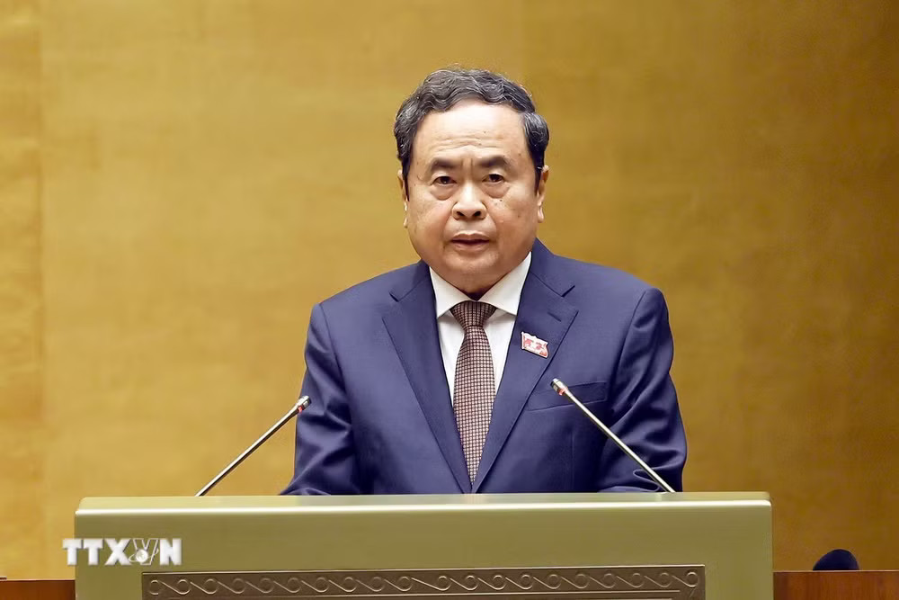 ttxvn-be-mac-ky-hop-khong-thuong-le-thu-nhat-quoc-hoi-khoa-xvi-8.jpg