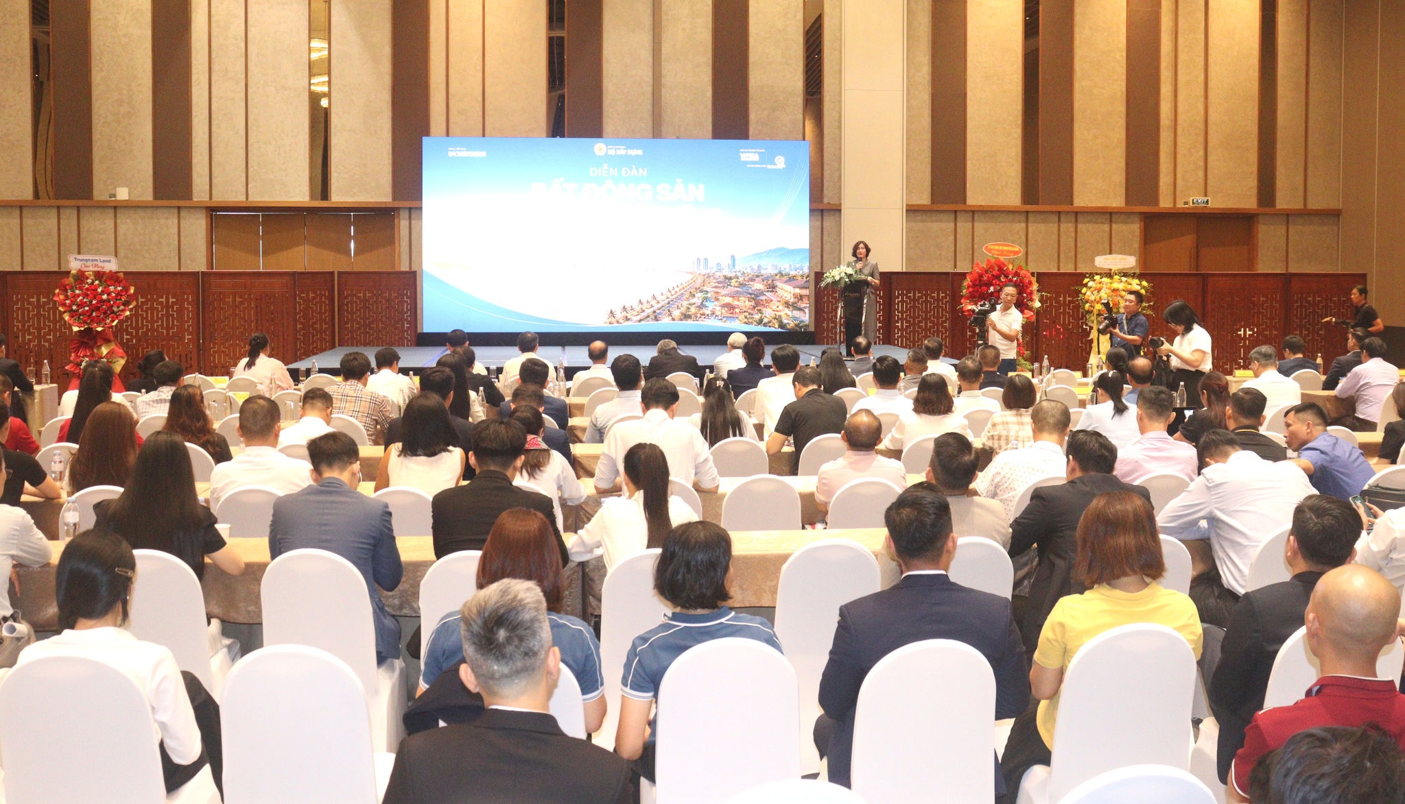Quang cảnh Diễn đàn Bất động sản nghỉ dưỡng Việt Nam năm 2026. Ảnh: HOÀNG HIỆP