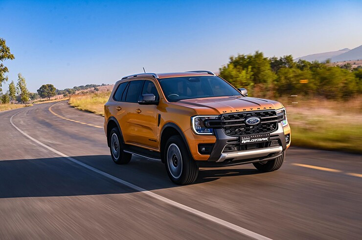 Giá xe Ford Everest cập nhật tháng 8/2026 - 14