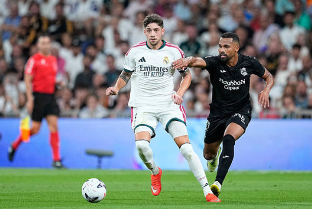 Federico Valverde kiến tạo thành bàn và hỗ trợ phòng ngự kiên cường