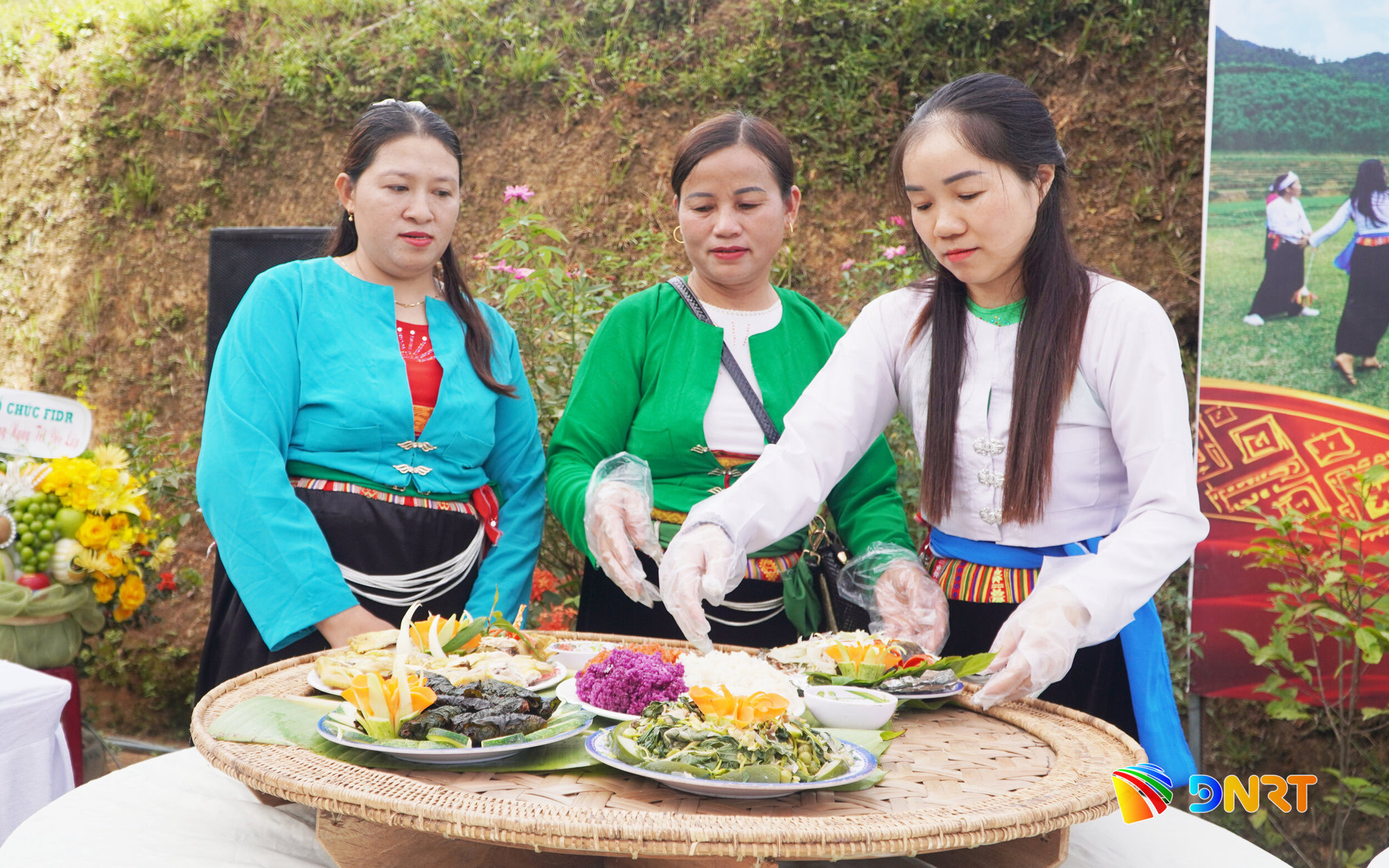 Ẩm thực của cộng đồng người Mường tại Trà My gắn với môi trường sống xung quanh là sản vật của núi rừng, sông suối