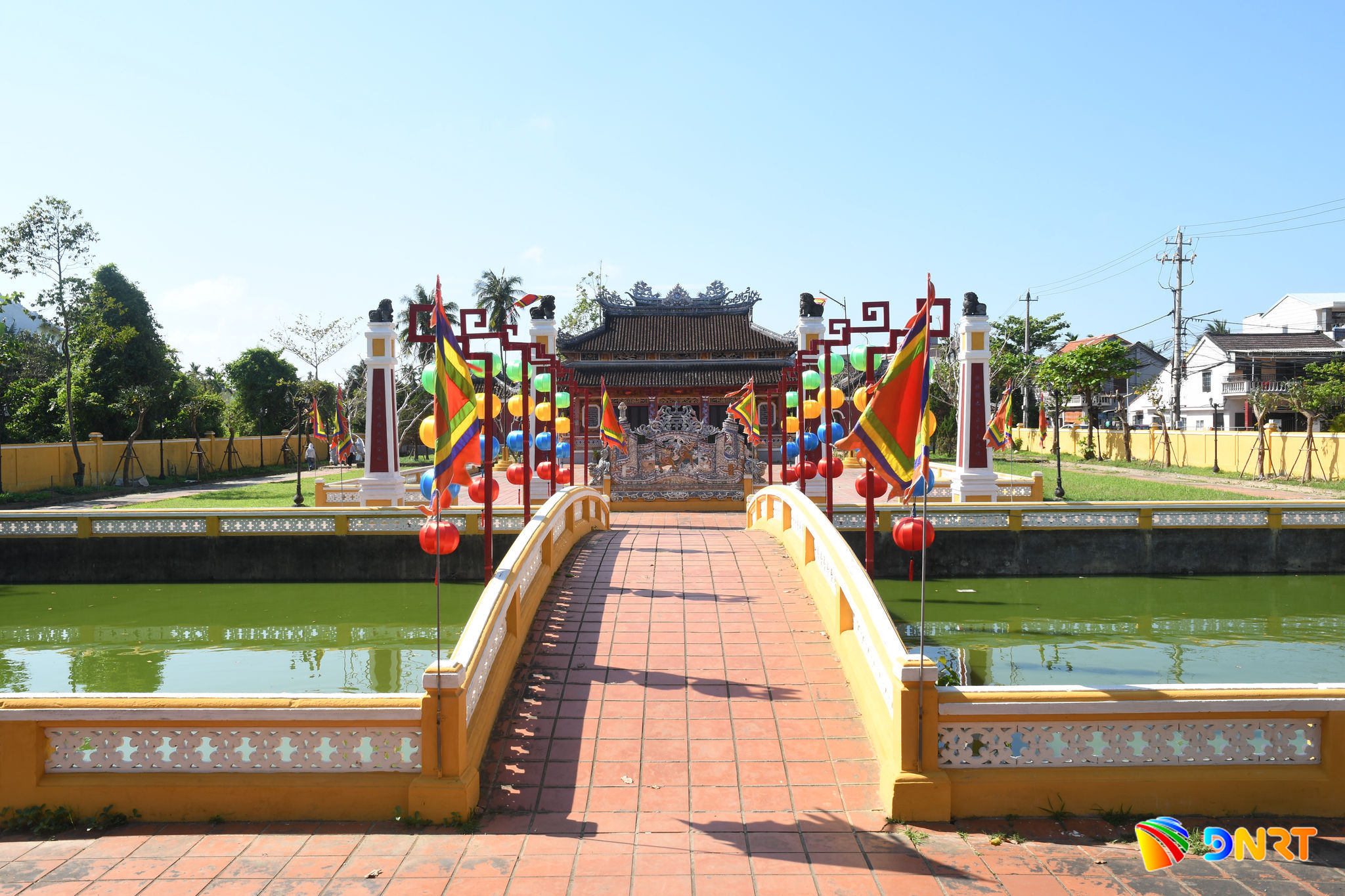 khong-tu-mieu-hoi-an.jpg