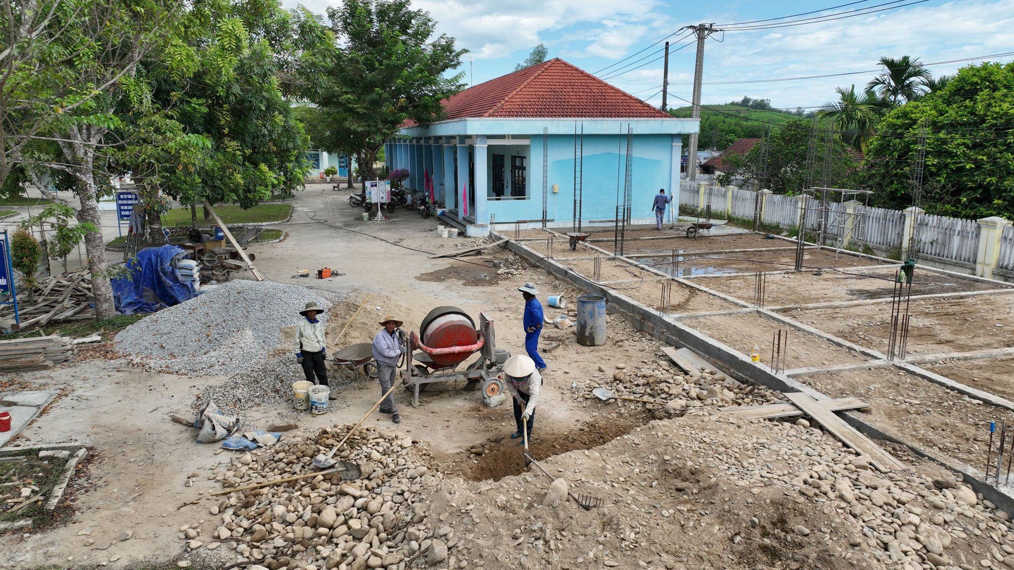 Sửa chữa trường học