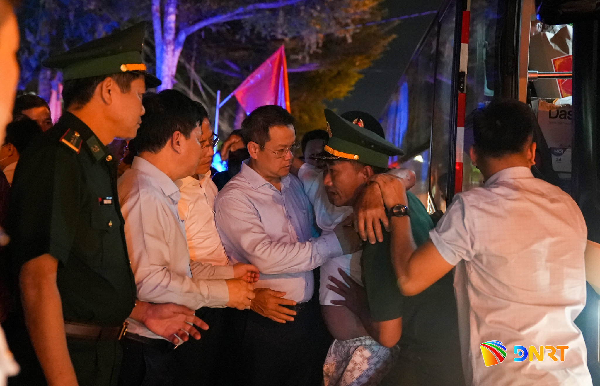 ANH NGU DAN 6