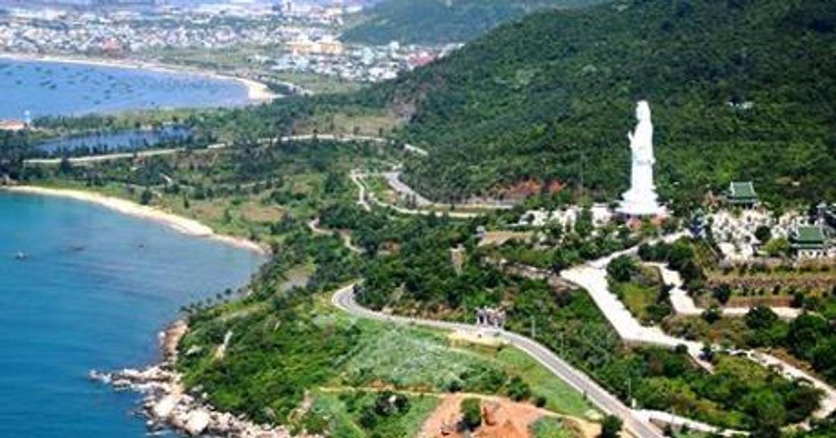 baodanang.vn-dataimages-201912-original-_images1537008_095907_son_tra_da_nang.jpg