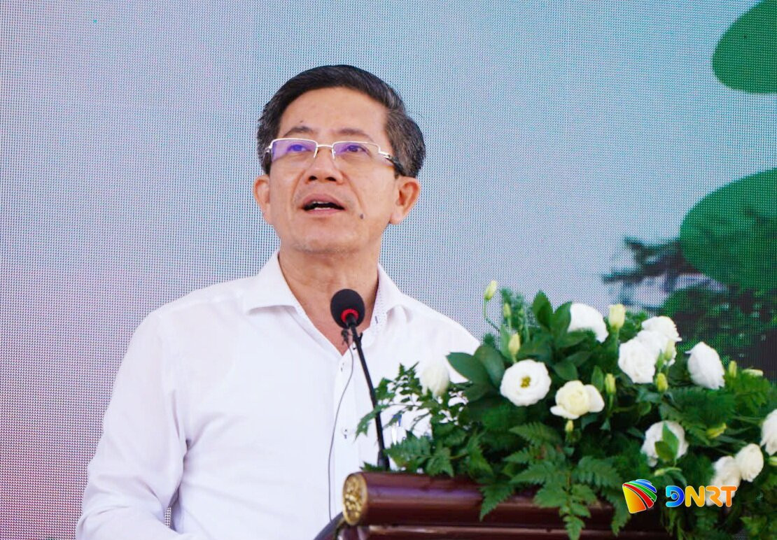 Phó Chủ tịch UBND thành phố Trần Nam Hưng phát biểu tại lễ khởi động. Ảnh: TÂM ĐAN 