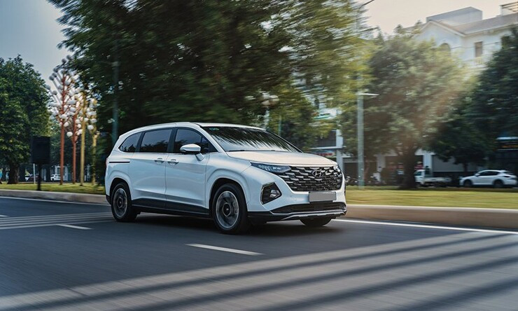 Hyundai Custin sở hữu g&oacute;i an to&agrave;n chủ động SmartSense hiện đại