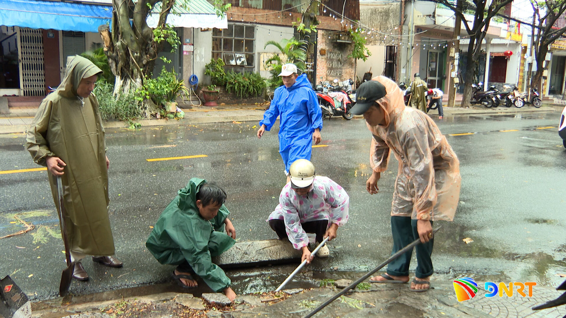vanhai2746.mxf.21_49_08_00.still001.jpg