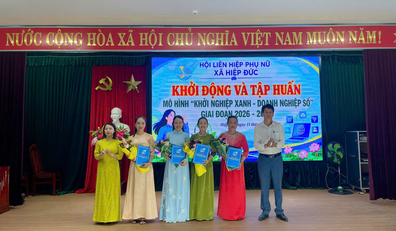 Khởi nghiệp và Tập huấn 1