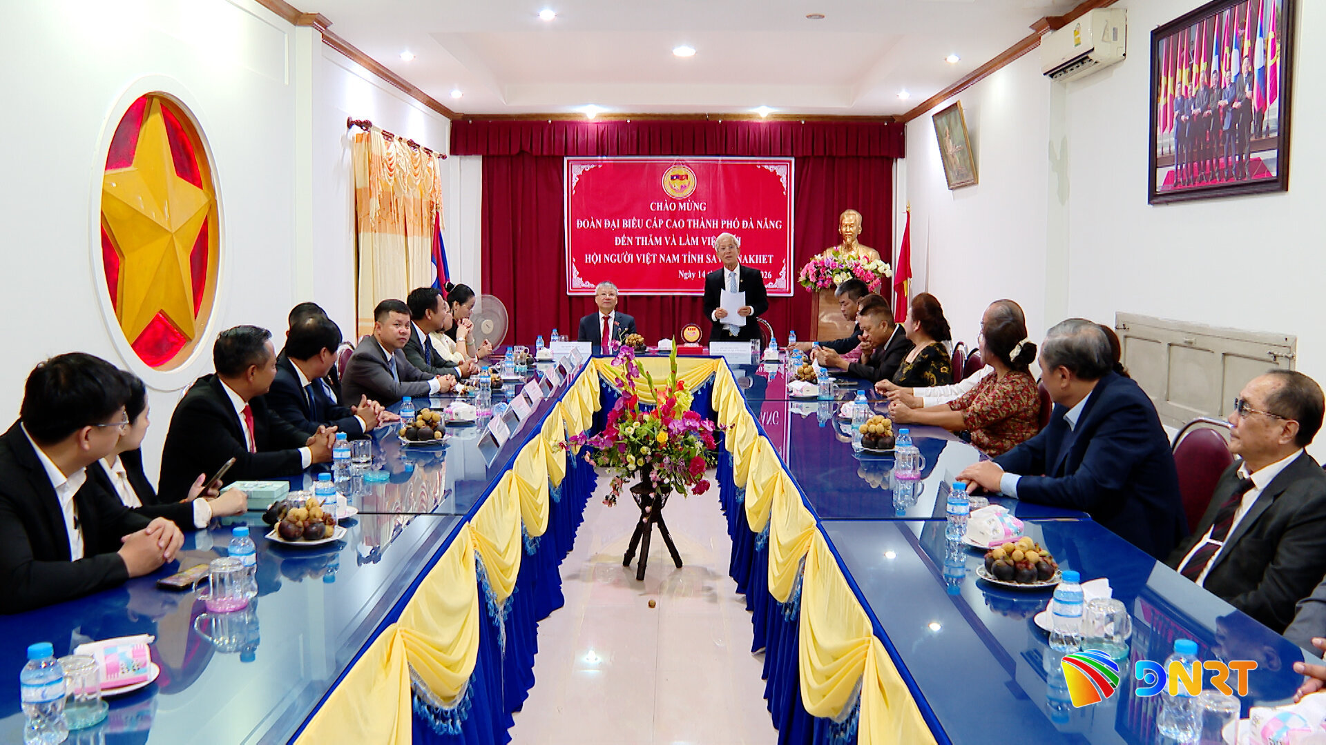 QUANG CANH LV HOI NGUOI VIET