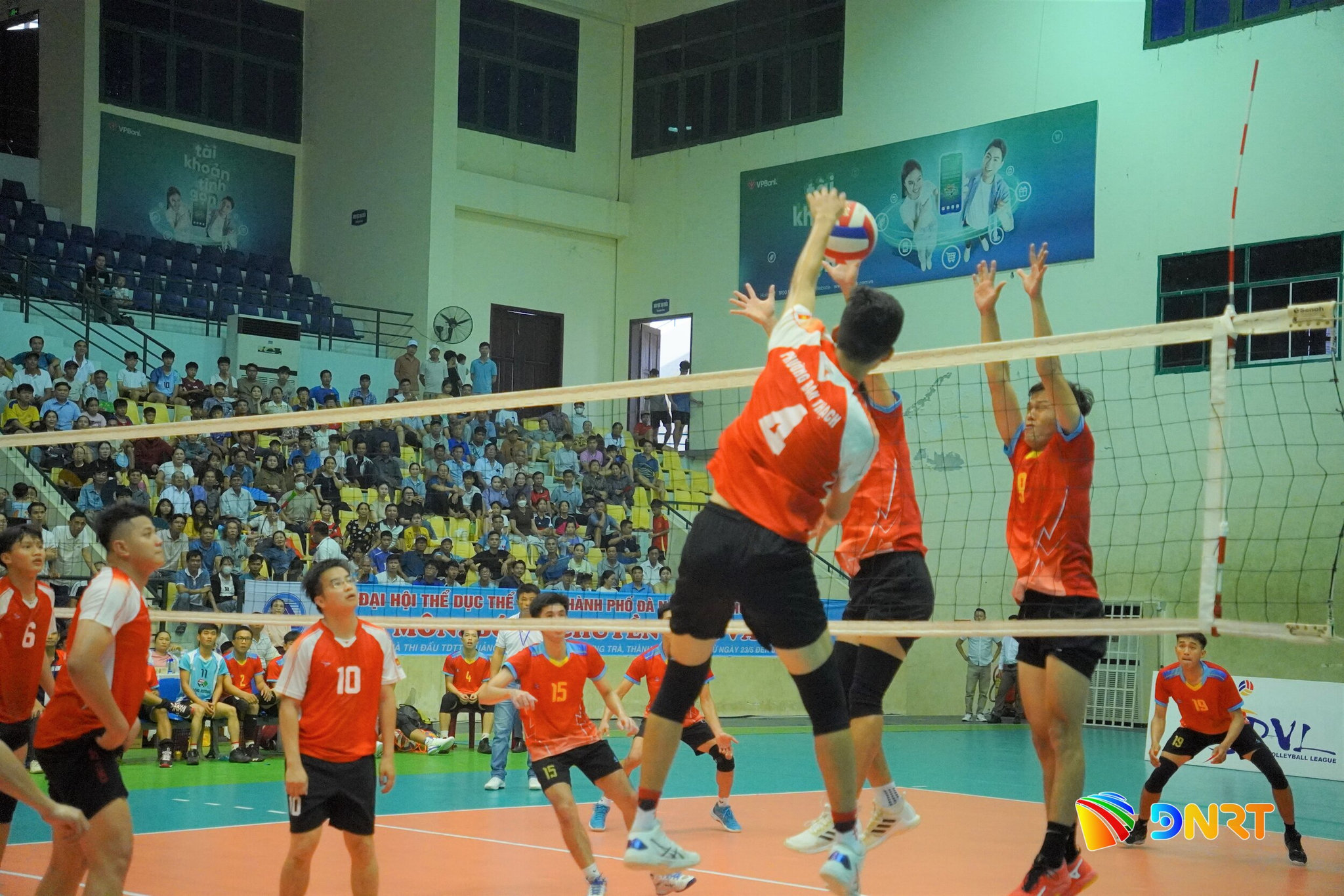 7-6 bai tt 44