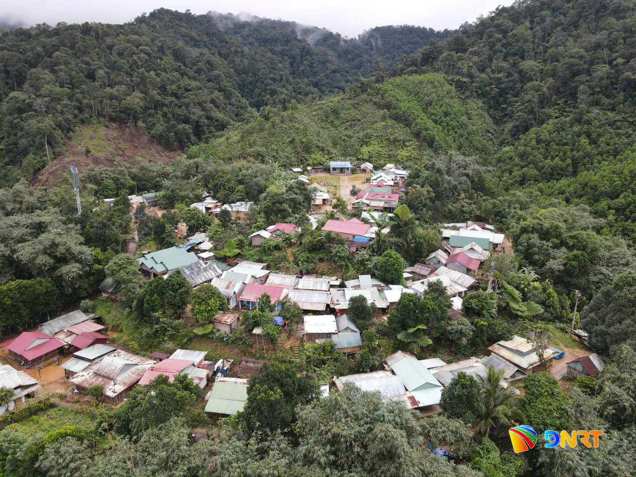 TAY GIANG