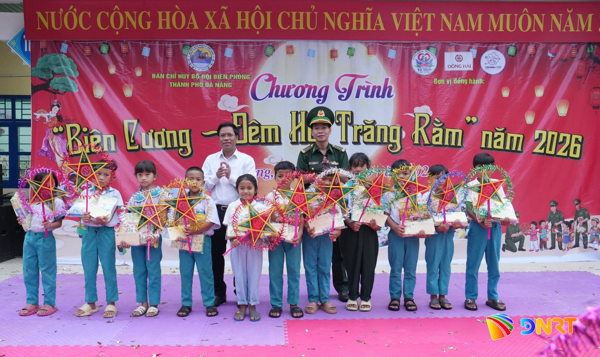 hoc-bong-2(1).jpg