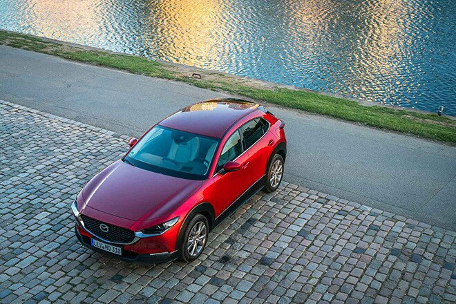 Thiết kế phần đầu xe Mazda CX-30