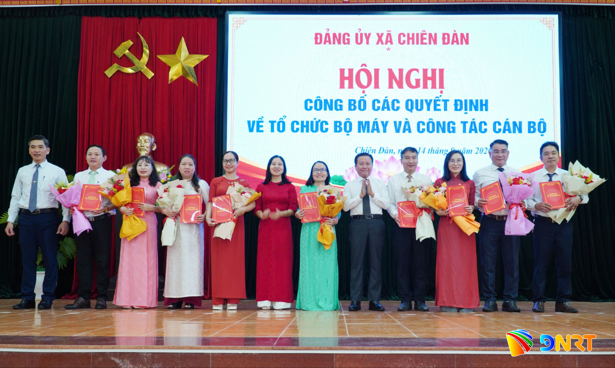 chien-dan-thanh-lap-to-chuc-dang-543060cd02d4a35326638bd4b013abe6.jpg