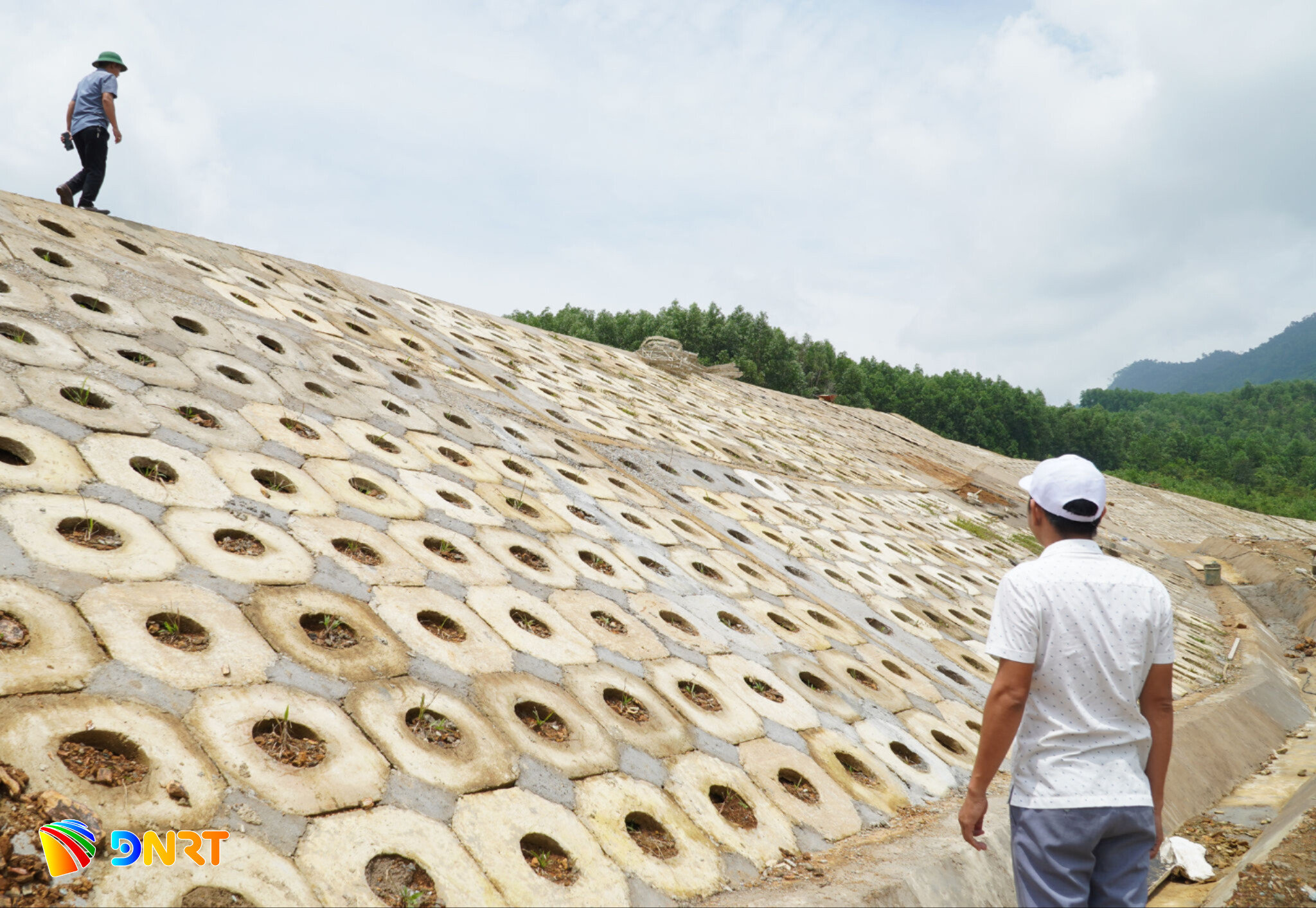 anh-thien-tai-2-5bf922bc55710fa9ecfd97c7f496eca0.jpg