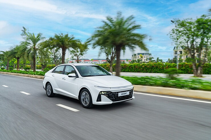 Các công nghệ an toàn SmartSense chủ động trên Hyundai Accent