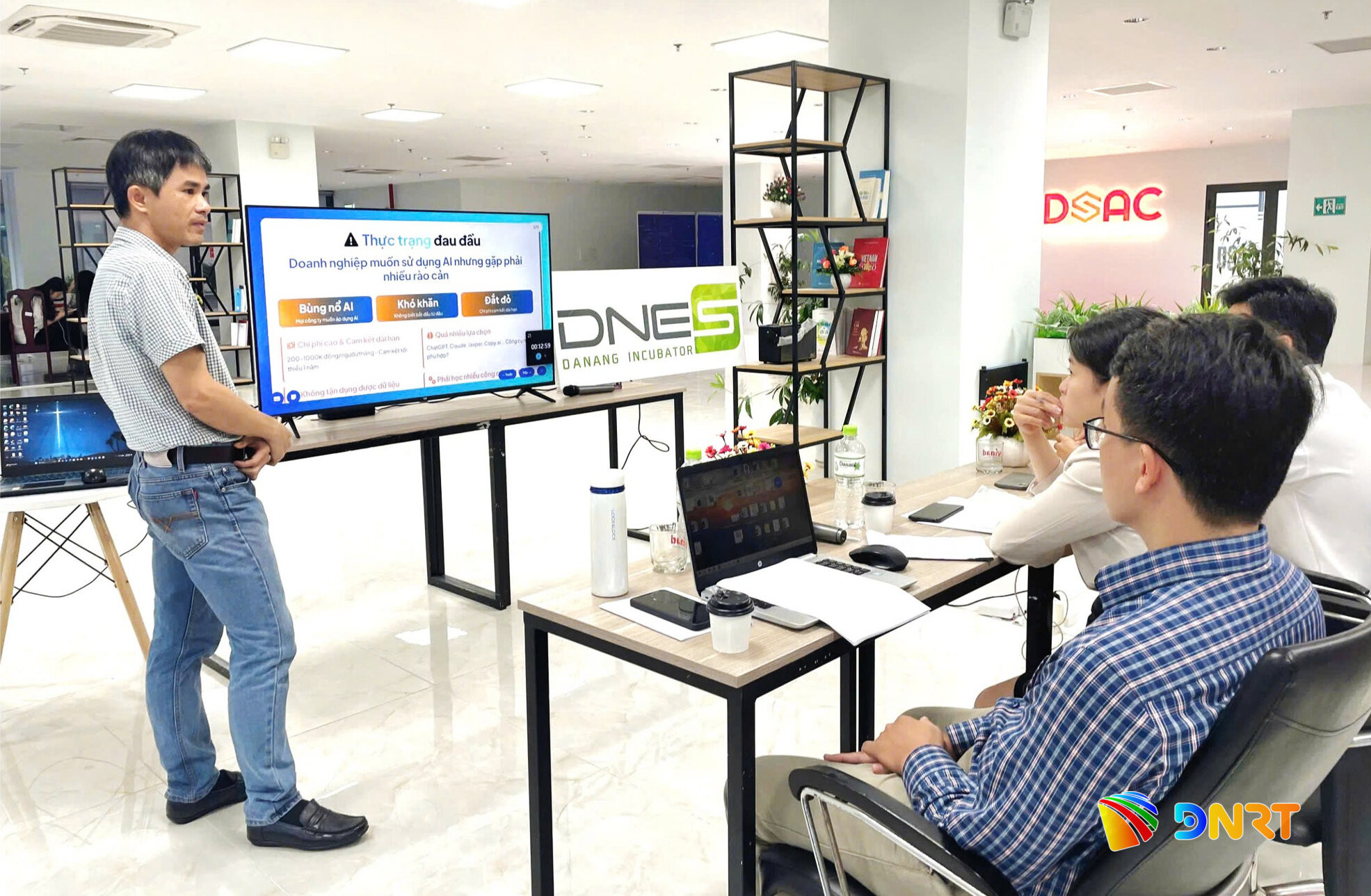 Ảnh 8 - Việc ứng dụng công nghệ số vào doanh nghiệp cần có lộ trình và tư duy bày bản