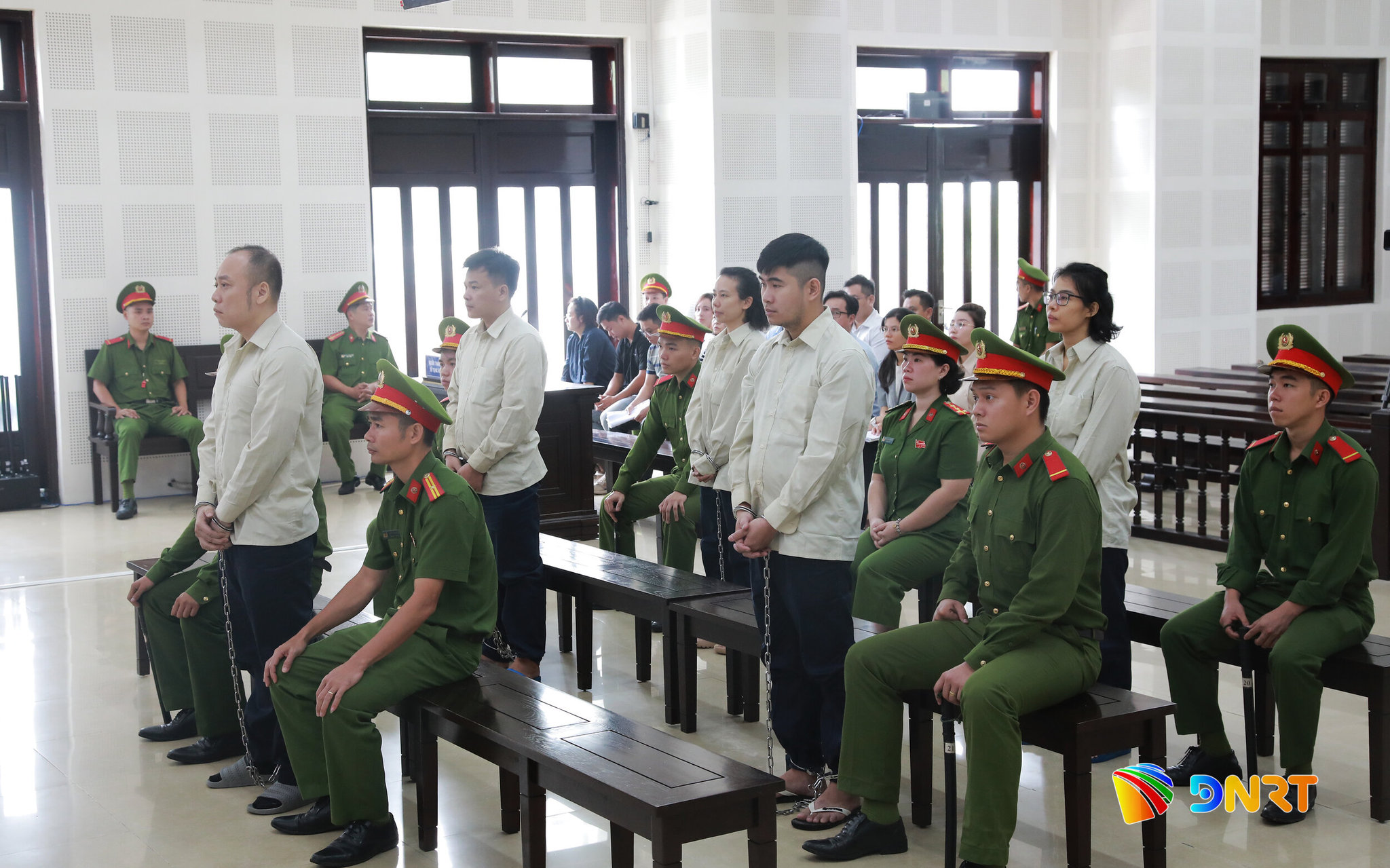 BI CAO HOANG