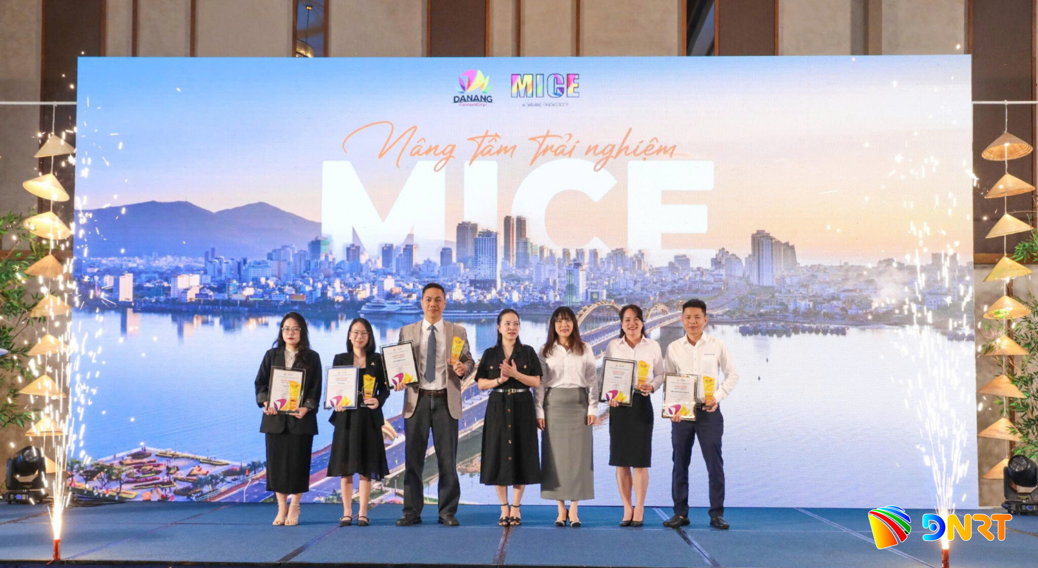 Vinh danh doanh nghiệp MICE tiêu biểu