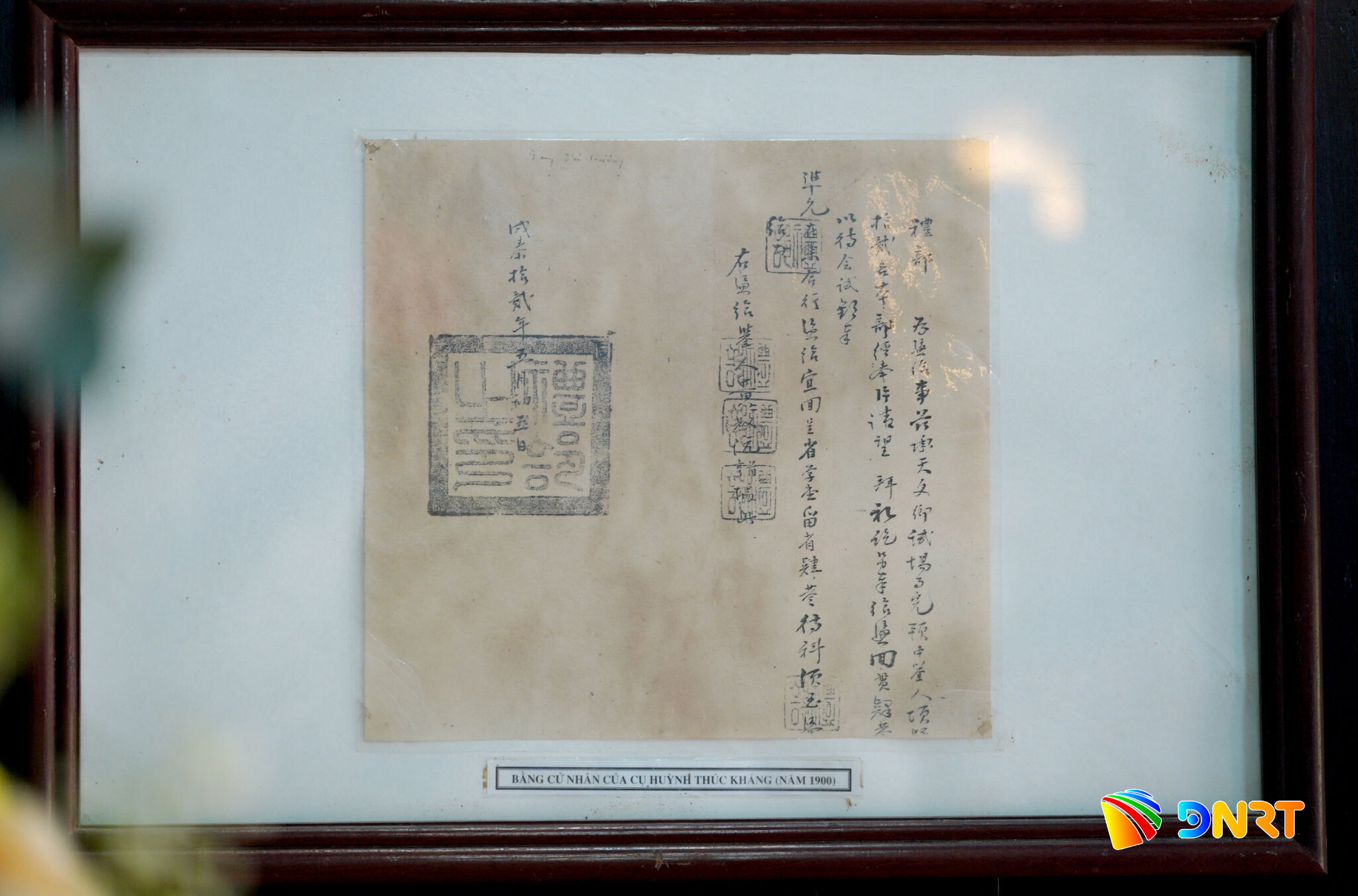 Bằng cử nhân của cụ Huỳnh Thúc Kháng (năm 1900). Ảnh: NGUYỄN ĐÔNG