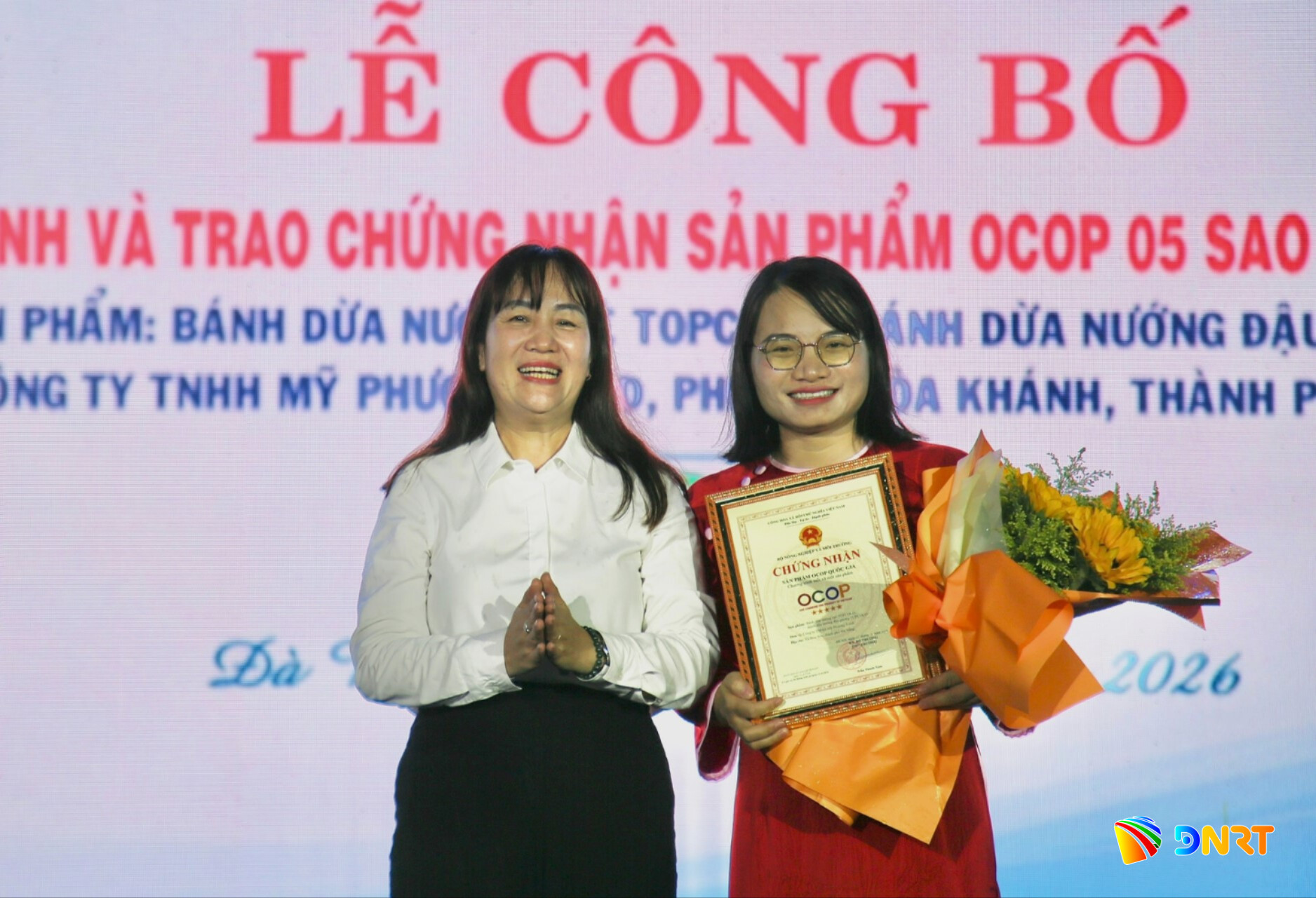 banh-dua-nuong-ocop-5-sao.jpg