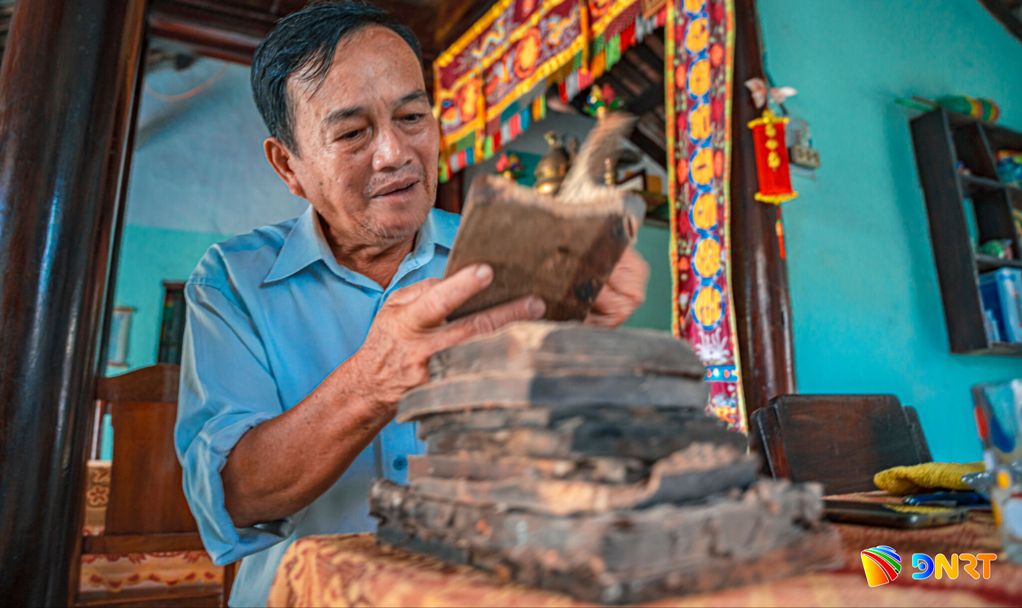 nhung-gia-pha-trong-gia-dinh.jpg
