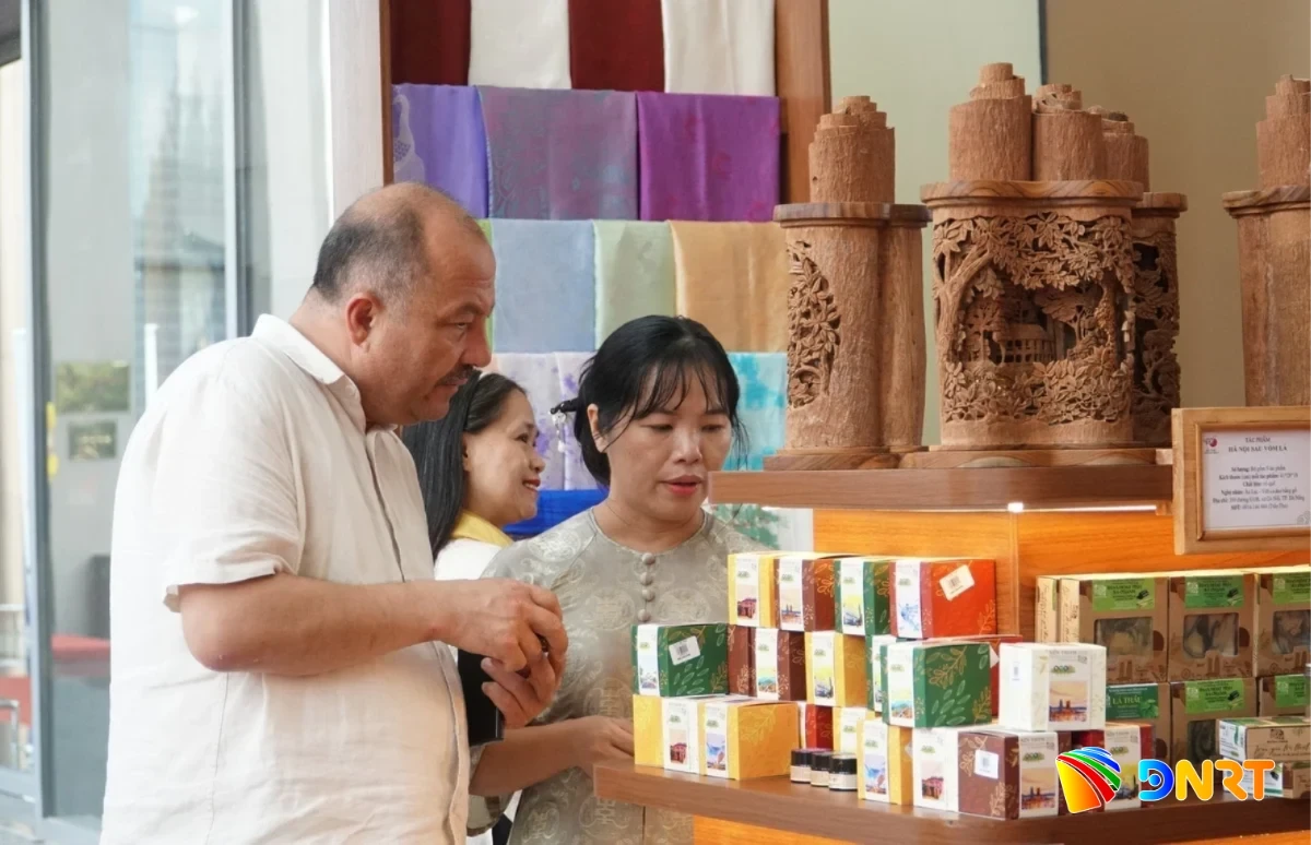 da-nang-4-13415704-1-171144_117-081633.webp