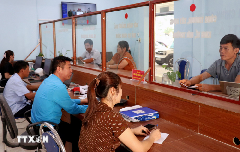 media.vietnamplus.vn-images-e5pyhtk8coraehx9mz4jzv-ukca7dglhodzzm9rbmj5zirc6fzytzolt0dyw5ltp82bd49ytlfor-9elikniardjftfzfgavgemdhdxcaxi-_ttxvn-2708-tuyen-quang-chinh-quyen-2-cap-2.jpg