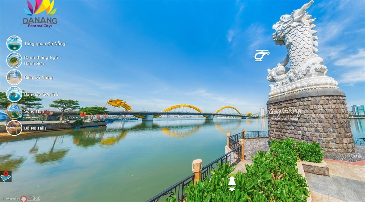 12112021093024813vna_potal_du_lich_viet_nam_du_khach_duoc_kham_pha_da_nang_qua_he_thong_vr360_5764851.jpg