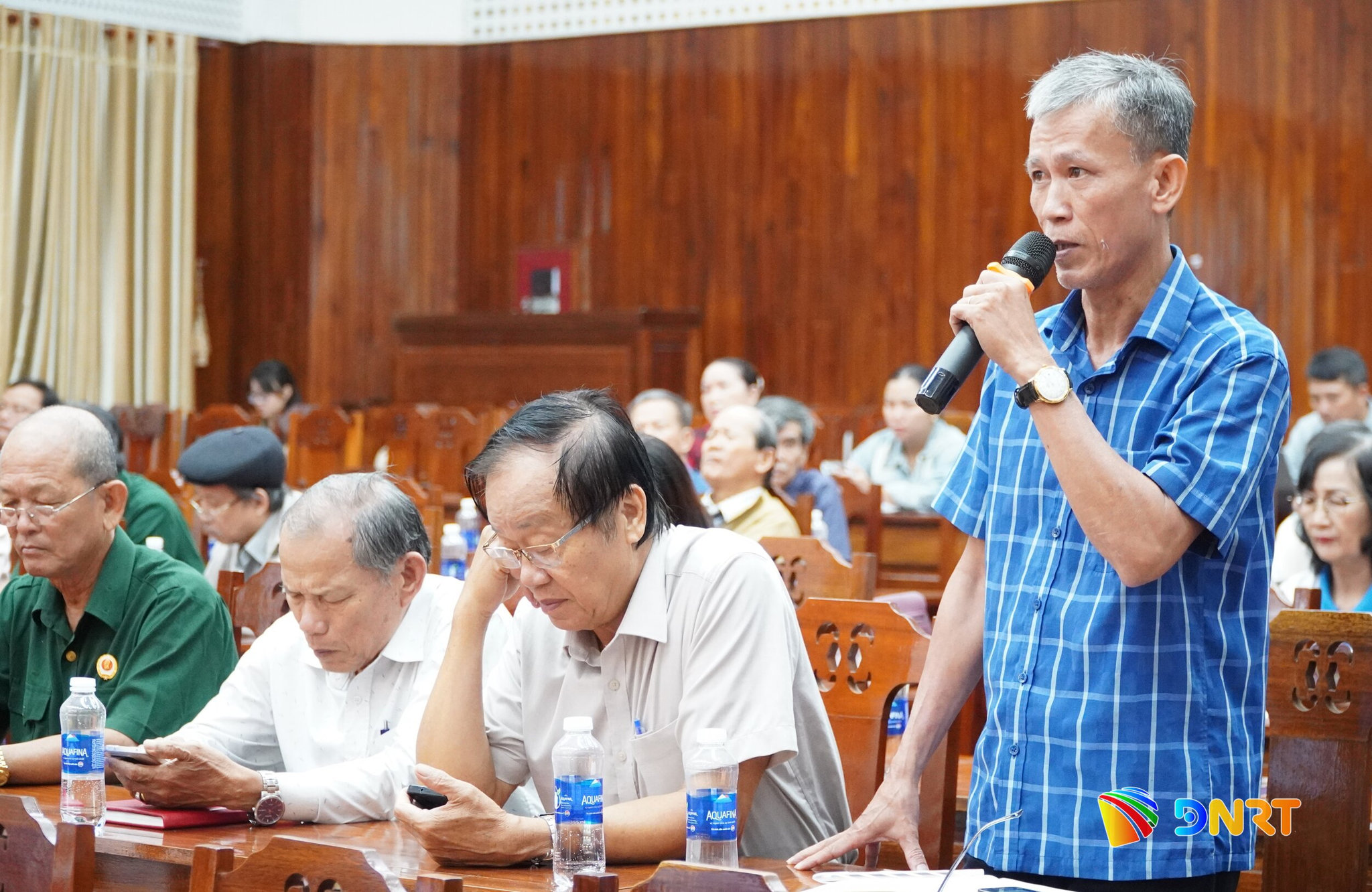 ban thach doi thoai 2