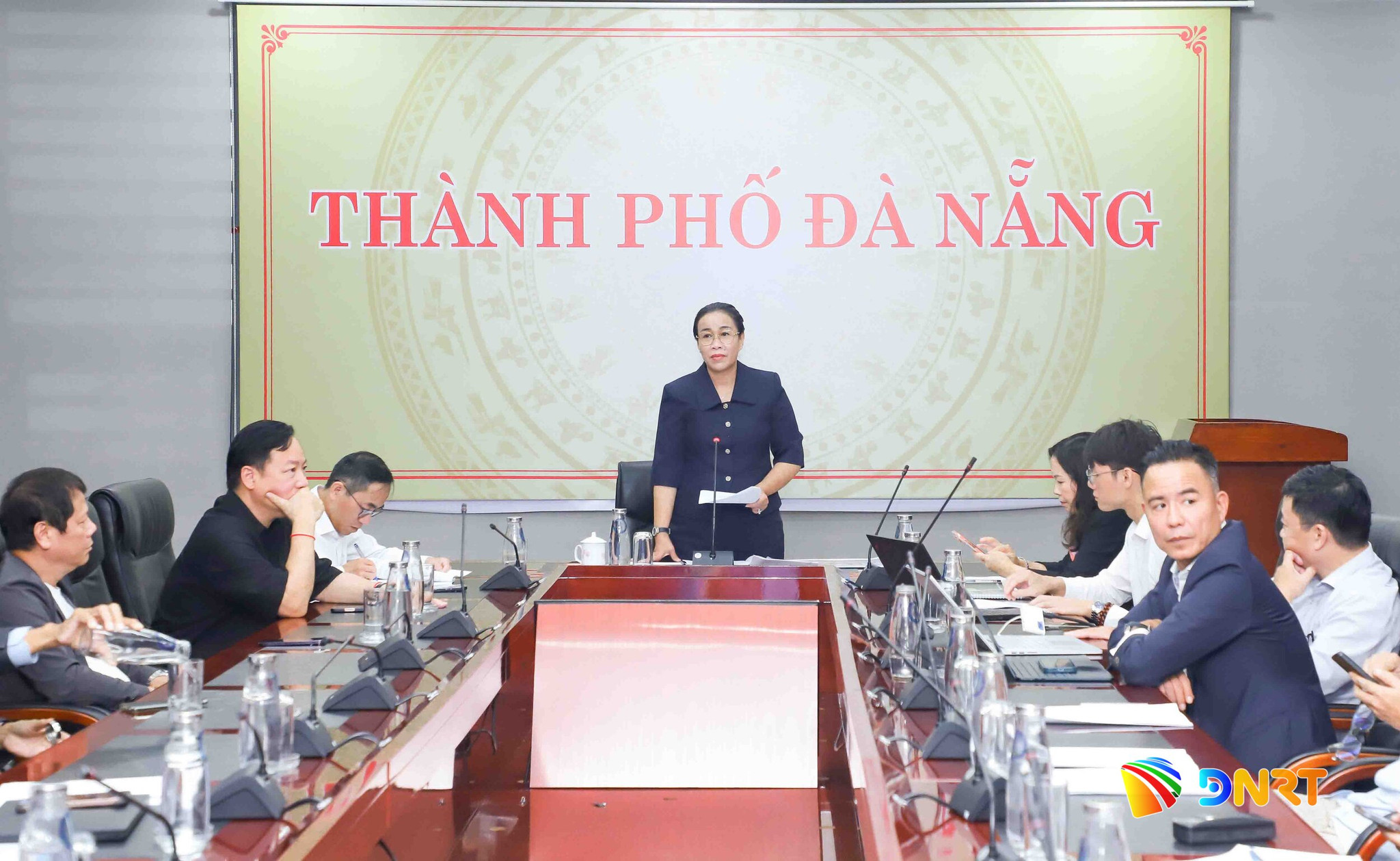 CHI THI