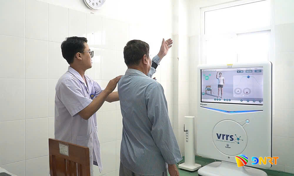 Hệ thống tập thực tế ảo VSSR. Ảnh: PHƯƠNG LAN