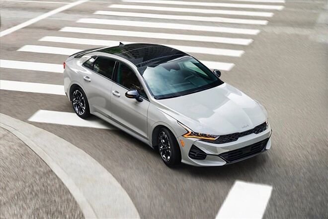 KIA K5 phân phối tại thị trường Việt Nam
