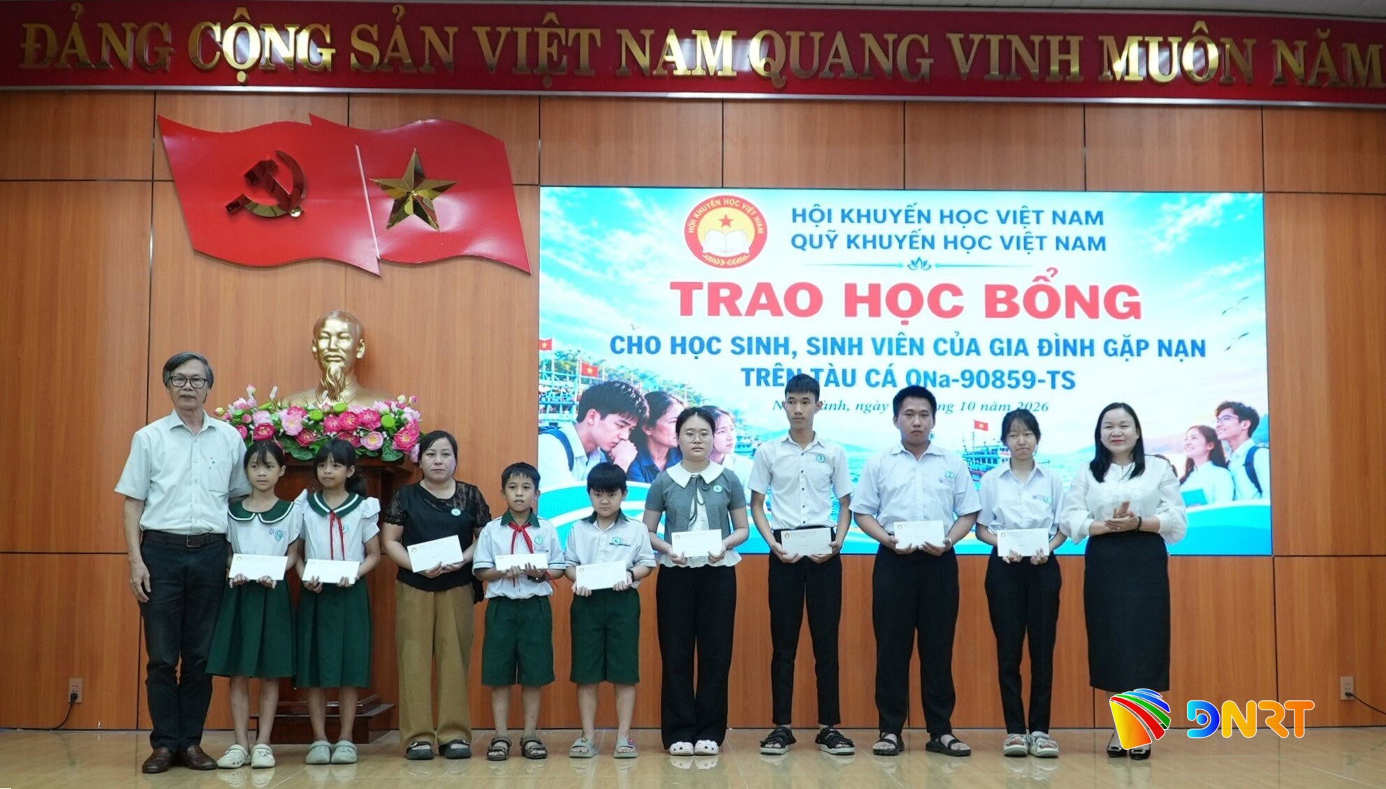 hoc-bong-2 (1)