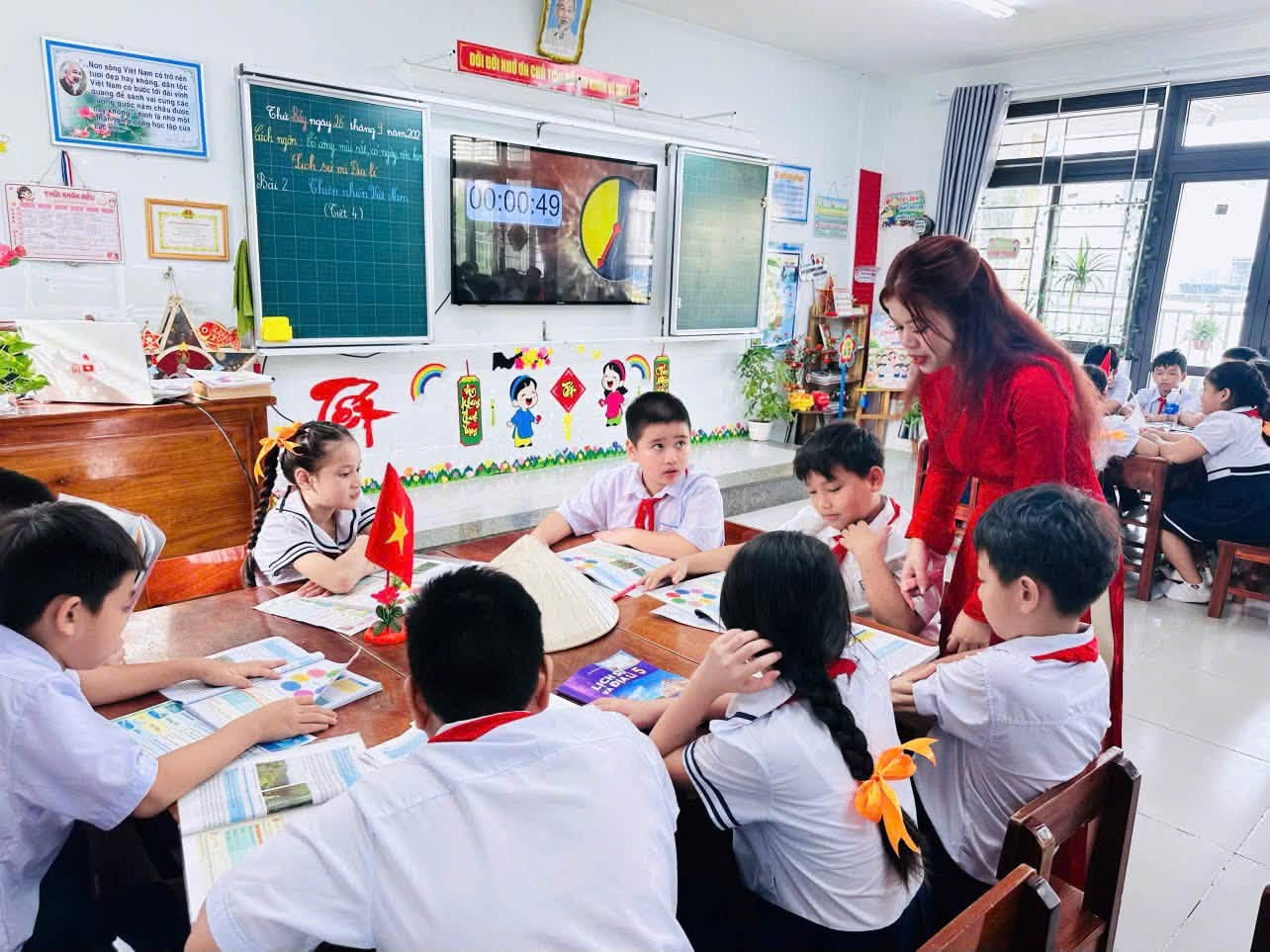Một giờ sinh hoạt chuyên đề của học sinh Trường Tiểu học Ngô Mây