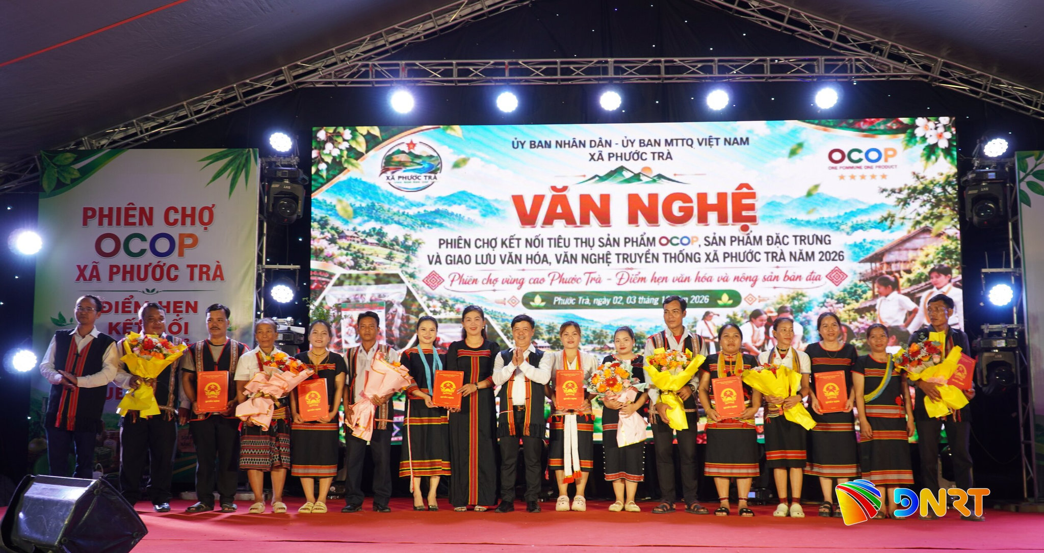 anh Phuoc tra 1