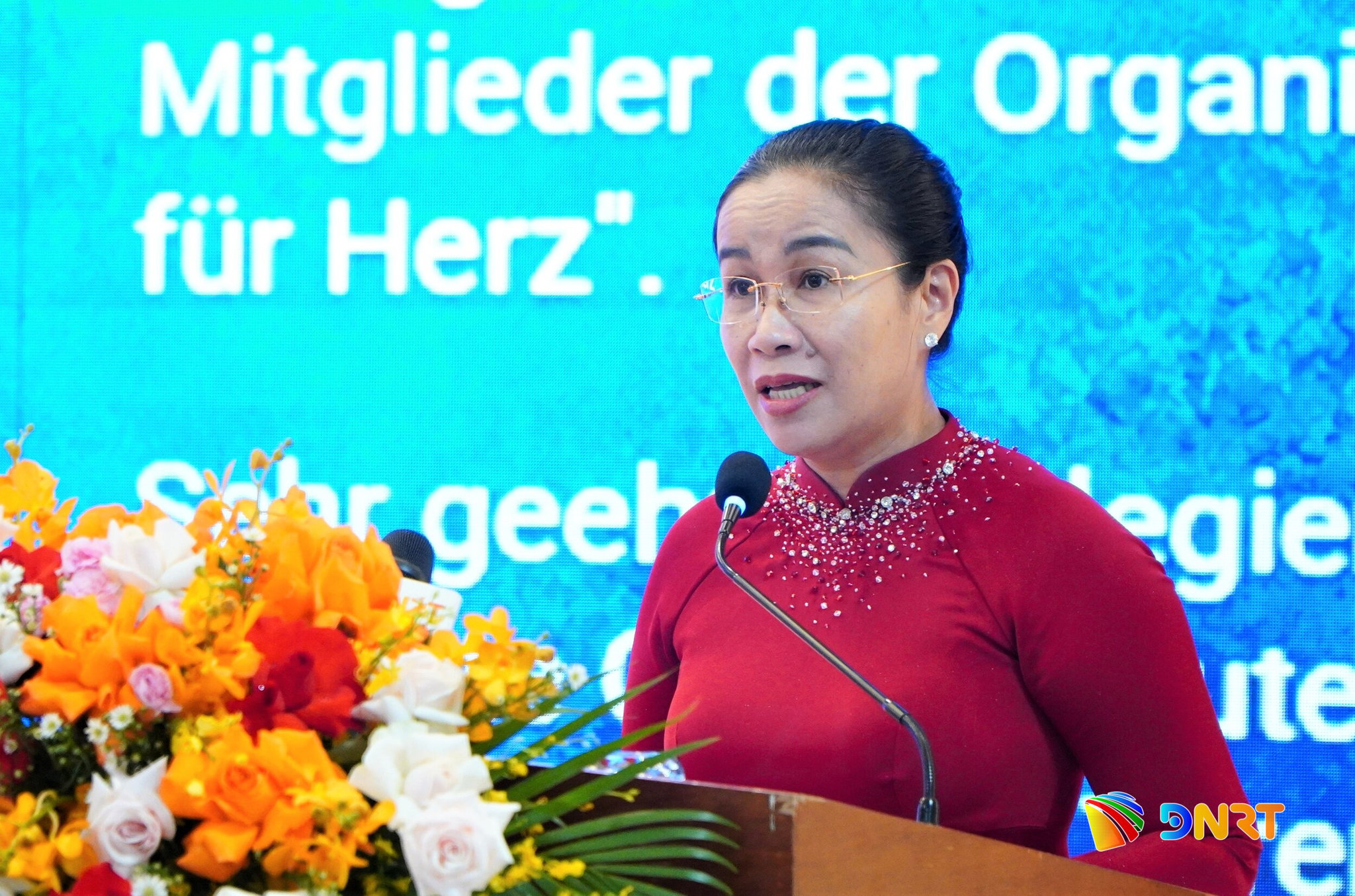 dsc00300.jpg