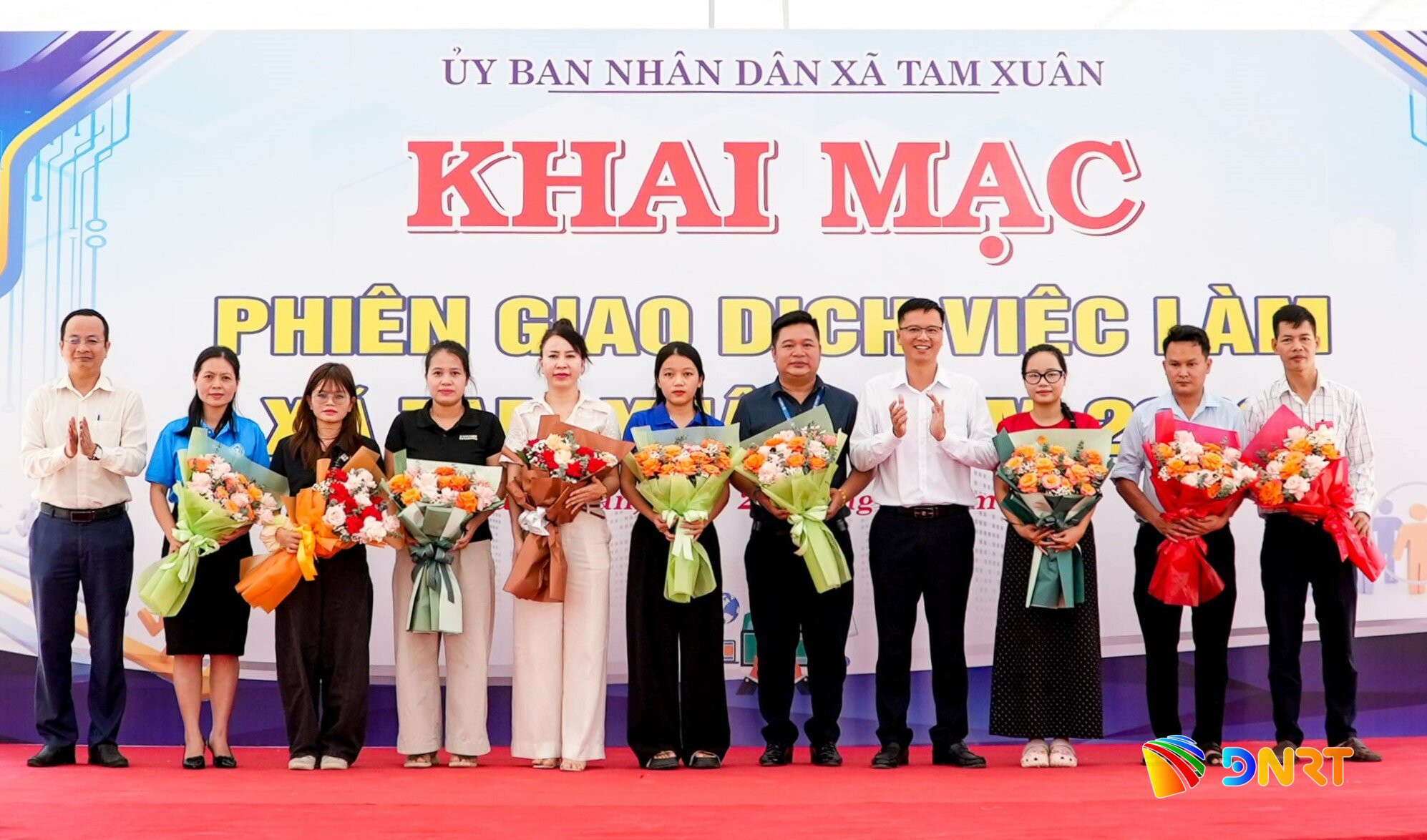 tam-xuan-giao-dich-viec-lam-1-a73d8bfe5e68f66870c033badba15b85(1).jpg