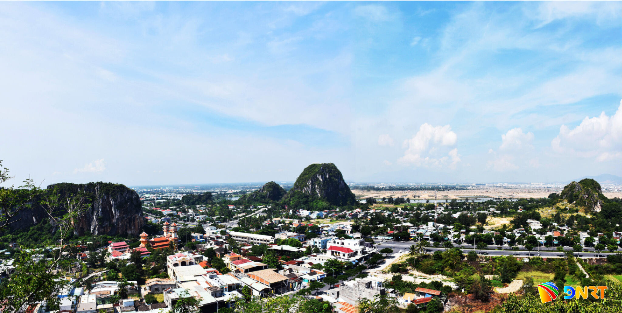 01.-ngu-hanh-son-panorama.jpg
