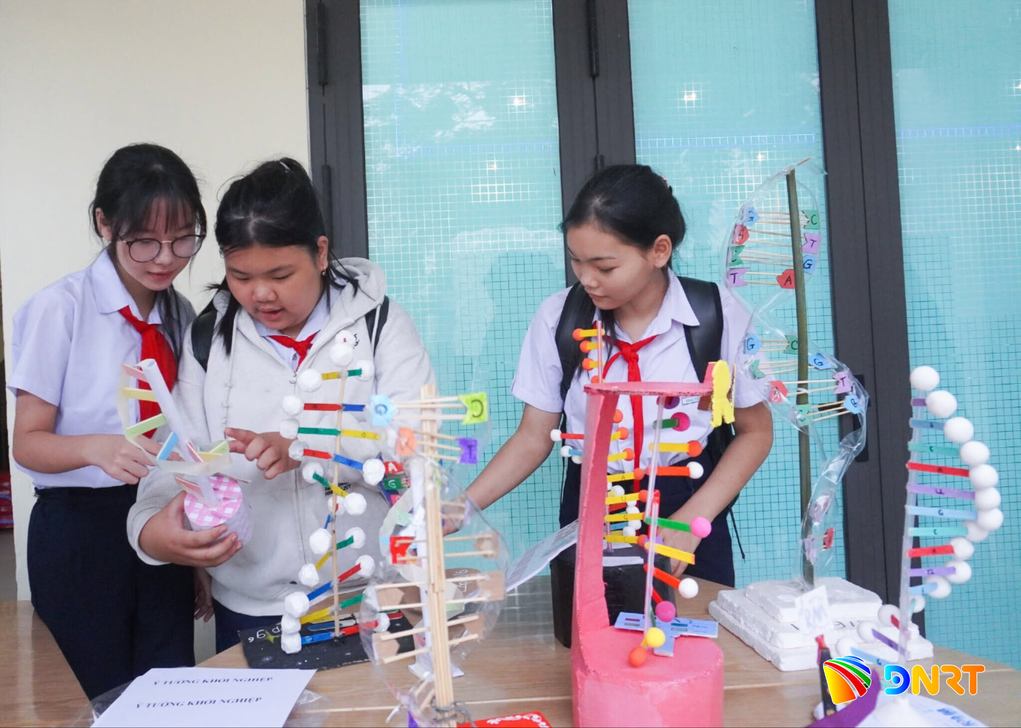 truong-thcs-nguyen-binh-khiem-nhs.jpg